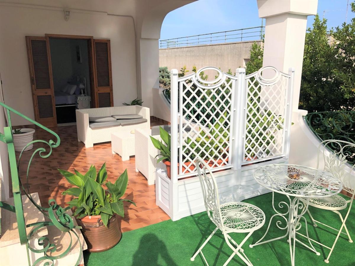 B&B Il Villino Torre Dell'Orso Exterior foto